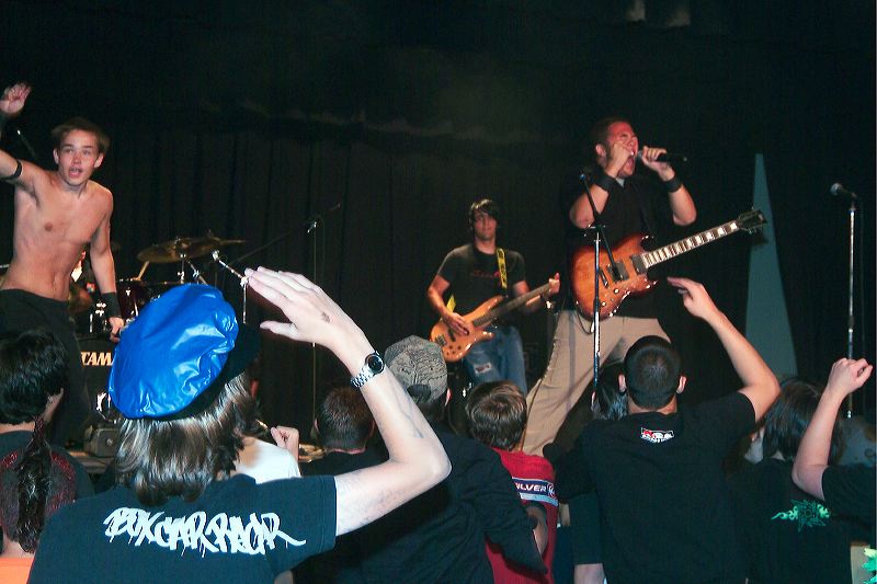 f20040529_7514.jpg